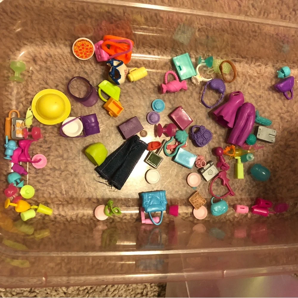 Random Polly Pocket Accessory Bundle - Picture 7 of 11